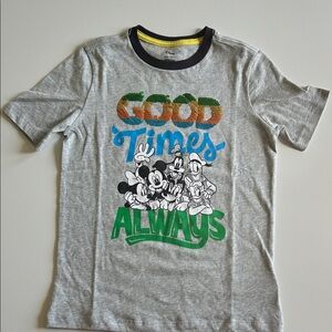 NWOT Disney Gray T-Shirt with Colorful Sequins Character Print - size small kids